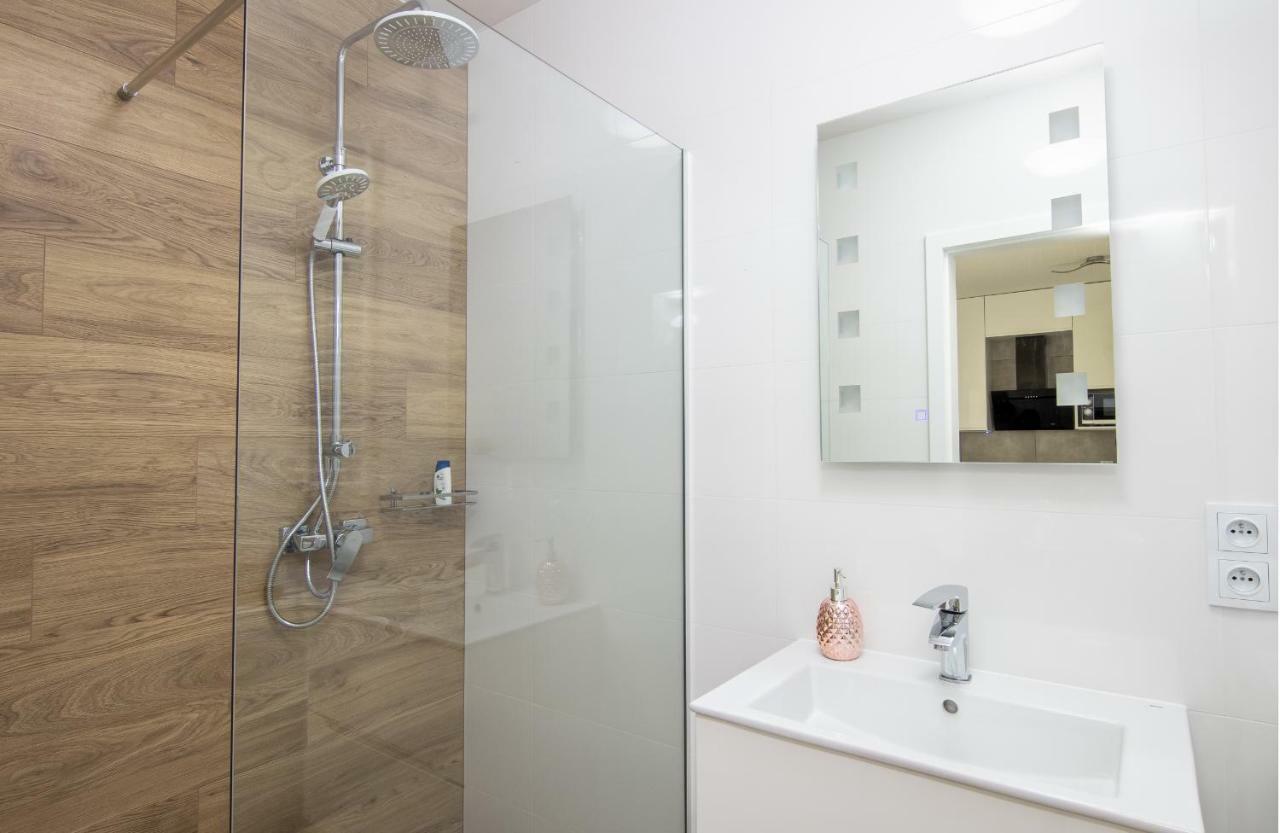 Apartamenty Ul. Marii Konopnickiej Cracovia Exterior foto