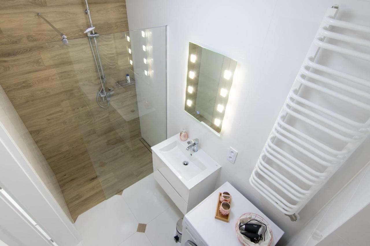 Apartamenty Ul. Marii Konopnickiej Cracovia Exterior foto